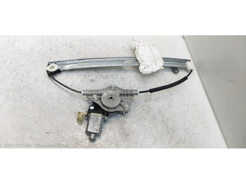 Recambio de elevalunas trasero izquierdo para kia rio (yb) 1.2 cat referencia OEM IAM 83450H8000  