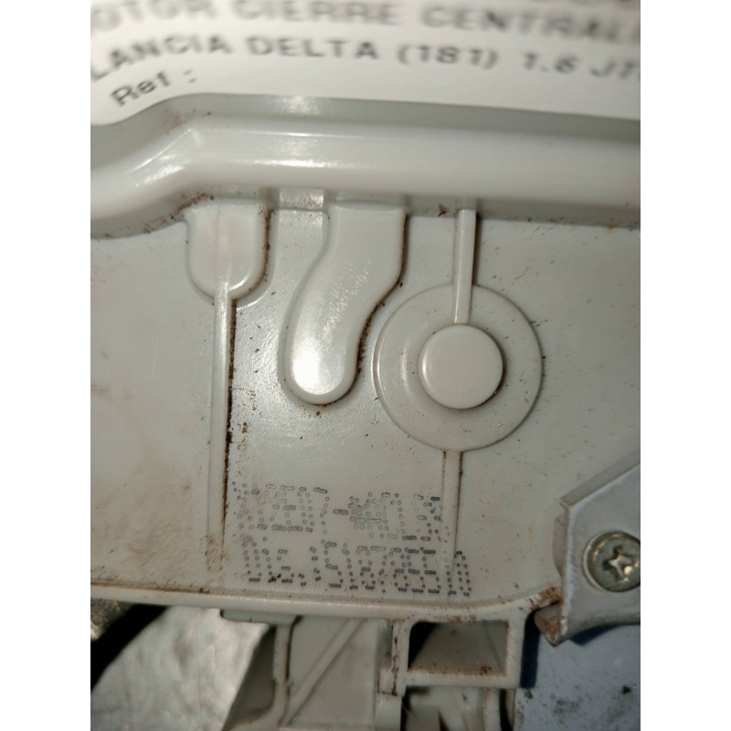 Recambio de motor cierre centralizado delantero izquierdo para lancia delta (181) 1.6 jtd 16v cat referencia OEM IAM 518785510  
