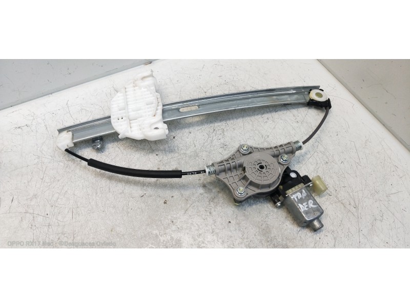 Recambio de elevalunas trasero derecho para kia rio (yb) 1.2 cat referencia OEM IAM 83460H8000  