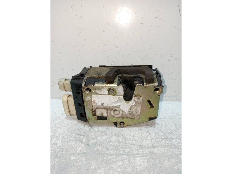 Recambio de motor cierre centralizado delantero derecho para lancia kappa berlina 2.0 20v cat referencia OEM IAM   4P