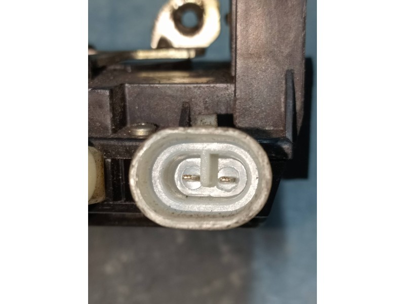 Recambio de motor cierre centralizado delantero derecho para lancia kappa berlina 2.0 20v cat referencia OEM IAM   4P