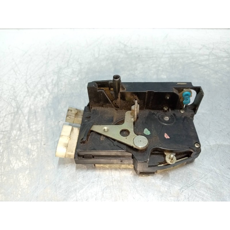 Recambio de motor cierre centralizado delantero izquierdo para lancia kappa berlina 2.0 20v cat referencia OEM IAM   4P