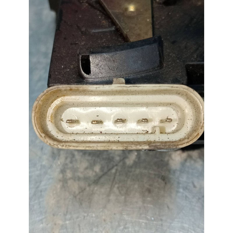 Recambio de motor cierre centralizado trasero derecho para lancia kappa berlina 2.0 20v cat referencia OEM IAM   4P