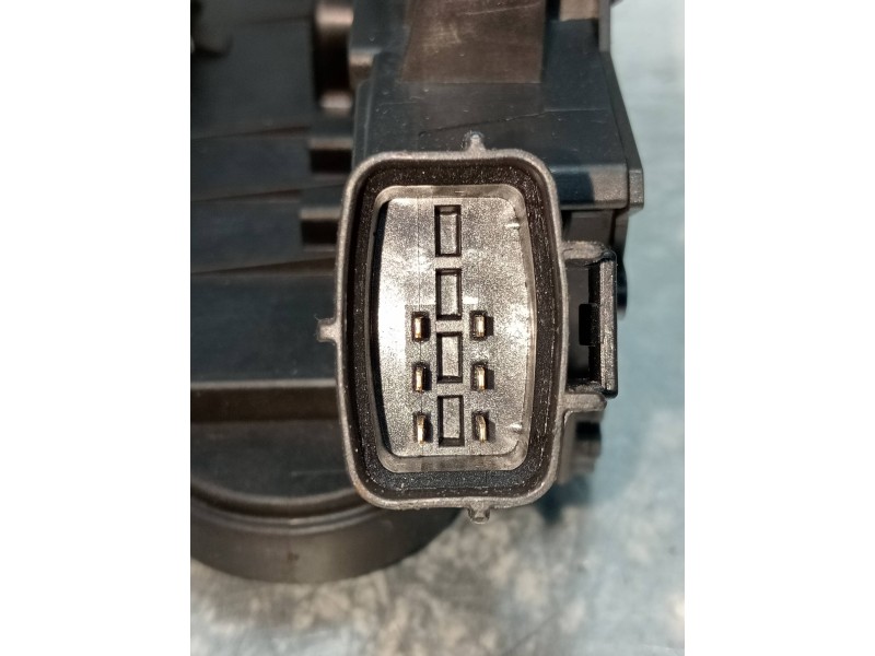 Recambio de motor cierre centralizado delantero derecho para lancia musa (184) 1.9 jtd cat referencia OEM IAM 51708420  5P