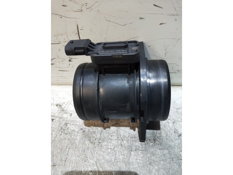 Recambio de caudalimetro para audi a3 sedán(8vs) attraction referencia OEM IAM 5WK98102 04L906461B 