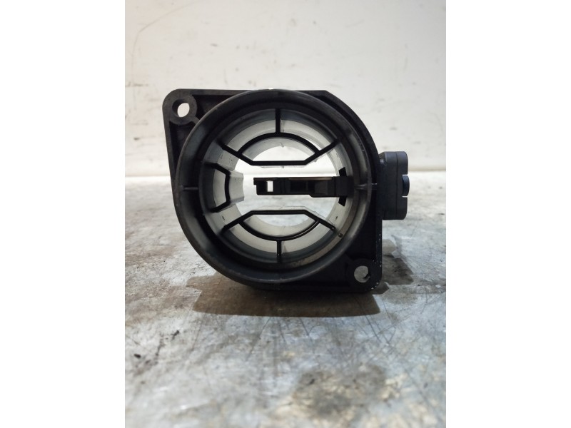 Recambio de caudalimetro para audi a3 sedán(8vs) attraction referencia OEM IAM 5WK98102 04L906461B 