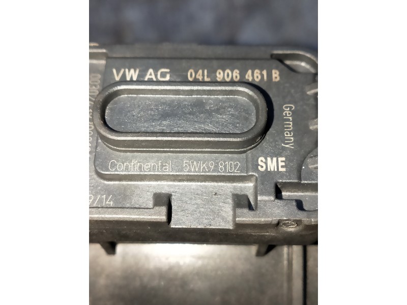 Recambio de caudalimetro para audi a3 sedán(8vs) attraction referencia OEM IAM 5WK98102 04L906461B 