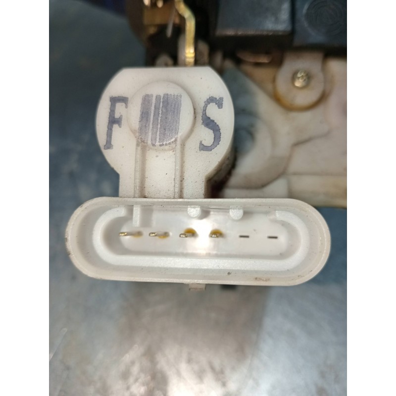 Recambio de motor cierre centralizado trasero izquierdo para lancia lybra berlina 2.0 20v cat referencia OEM IAM   4P