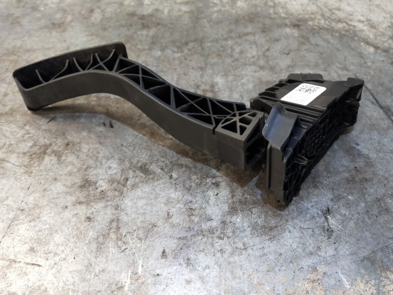 Recambio de potenciometro pedal para audi a3 sedán(8vs) attraction referencia OEM IAM 5Q1721503H 6PV01062110 