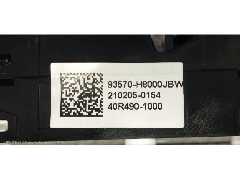 Recambio de mando elevalunas delantero izquierdo para kia rio (yb) 1.2 cat referencia OEM IAM 93570H8000  