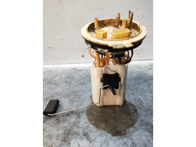 Recambio de bomba combustible para audi a3 sedán(8vs) attraction referencia OEM IAM 5Q919050P A2C82349000 