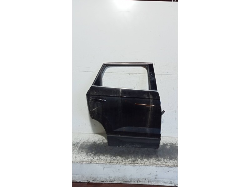 Recambio de puerta trasera derecha para skoda karoq (nu) ambition referencia OEM IAM   5P