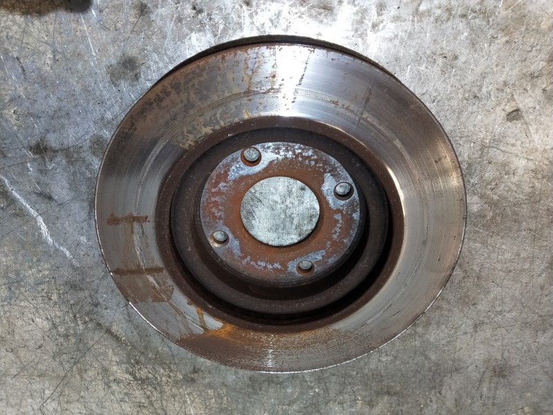 Recambio de disco freno delantero para nissan tiida (c11x/sc11x) acenta referencia OEM IAM   VENTILADO