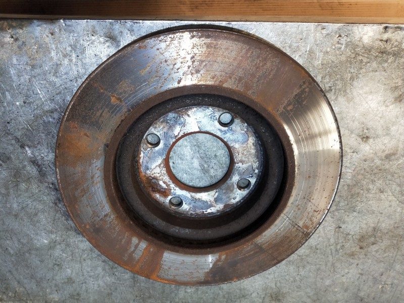 Recambio de disco freno delantero para nissan tiida (c11x/sc11x) acenta referencia OEM IAM   VENTILADO