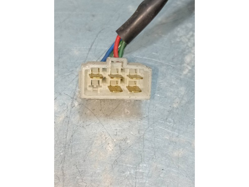 Recambio de motor cierre centralizado delantero izquierdo para mazda 323 berlina c/f/s (ba) referencia OEM IAM   5P