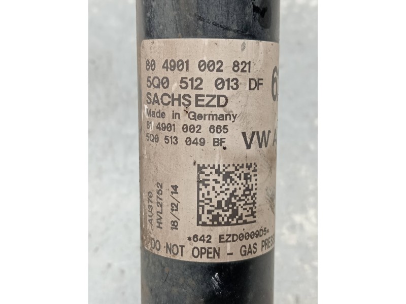 Recambio de amortiguador trasero derecho para audi a3 sedán(8vs) attraction referencia OEM IAM 5Q0512013DF 804901002821 