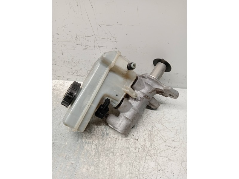 Recambio de bomba freno para audi a3 sedán(8vs) attraction referencia OEM IAM 5Q1611301  