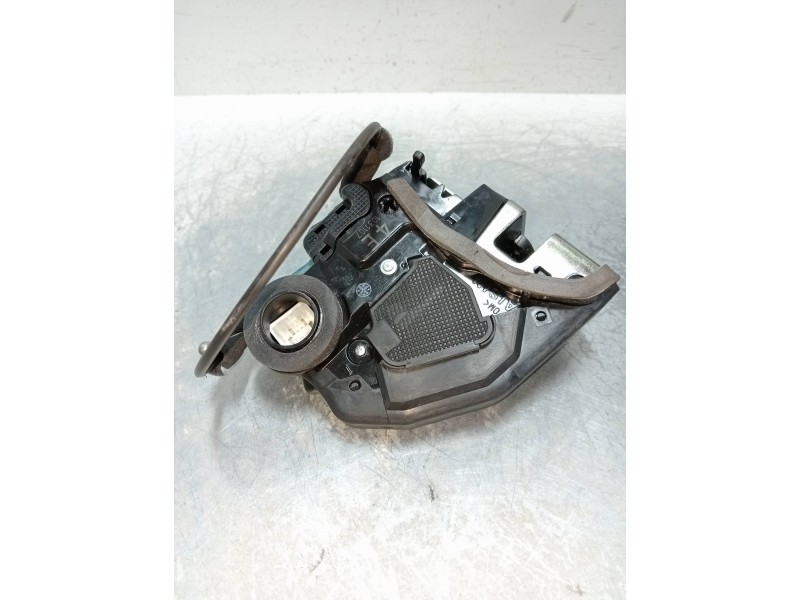 Recambio de motor cierre centralizado trasero izquierdo para lexus ct 200h referencia OEM IAM   5P