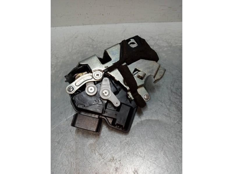 Recambio de motor cierre centralizado delantero izquierdo para mazda 5 berl. (cr) 2.0 turbodiesel cat referencia OEM IAM   5P