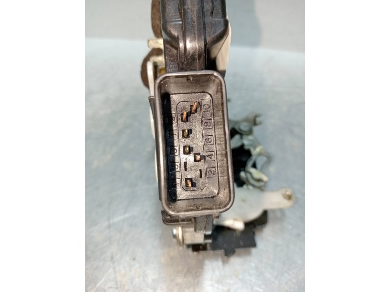 Recambio de motor cierre centralizado delantero izquierdo para mazda 5 berl. (cr) 2.0 turbodiesel cat referencia OEM IAM   5P