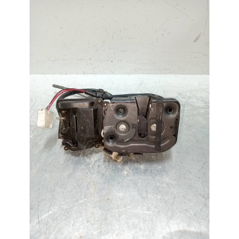 Recambio de motor cierre centralizado delantero derecho para mazda premacy (cp) 2.0 turbodiesel cat referencia OEM IAM   5P