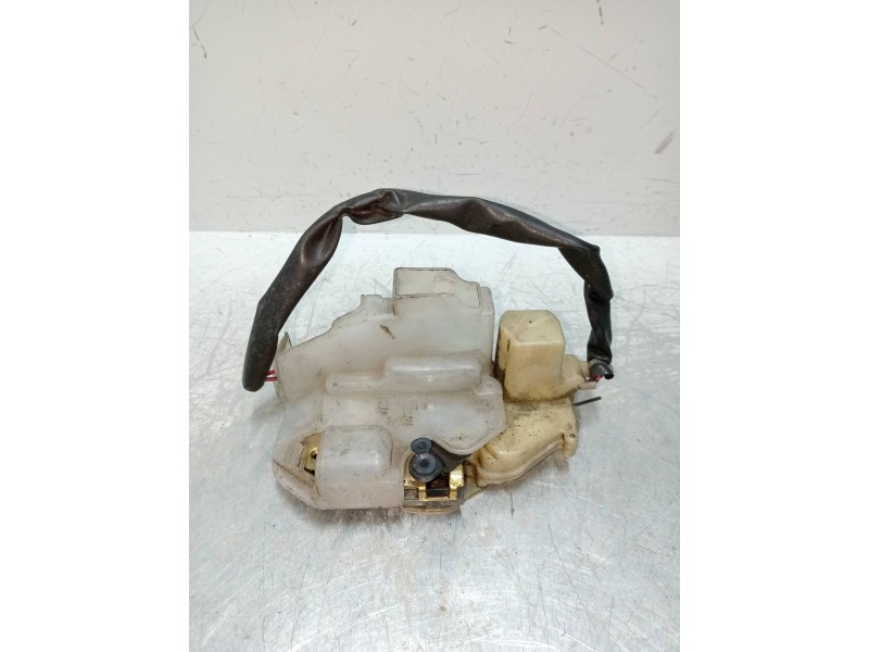 Recambio de motor cierre centralizado delantero derecho para mazda 626 berlina (gf) 2.0 turbodiesel cat referencia OEM IAM   4P