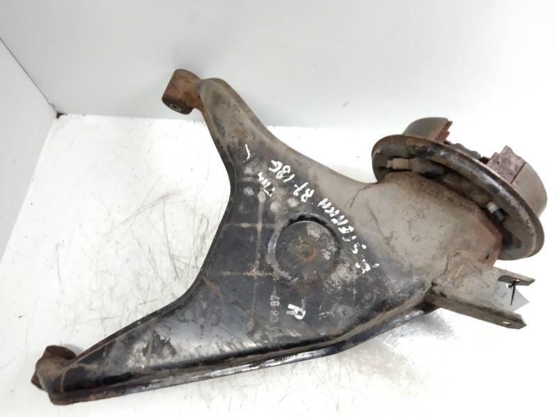 Recambio de mangueta trasera izquierda para ford sierra berlina 1.8 referencia OEM IAM   