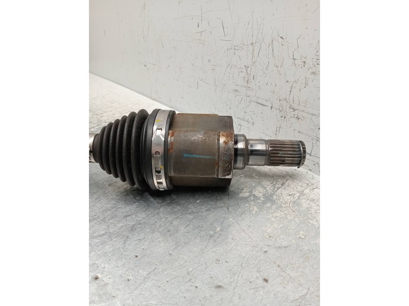 Recambio de transmision delantera derecha para kia rio (yb) 1.2 cat referencia OEM IAM 49501H8000  