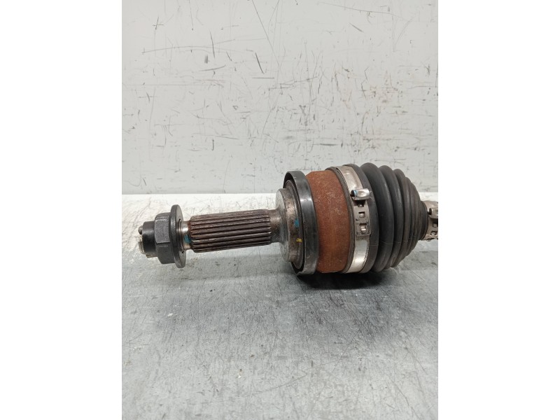 Recambio de transmision delantera izquierda para kia rio (yb) 1.2 cat referencia OEM IAM 49500H8000  