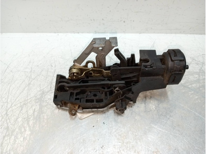 Recambio de motor cierre centralizado trasero derecho para mercedes clase a (w168) 140 (168.031) referencia OEM IAM   5P