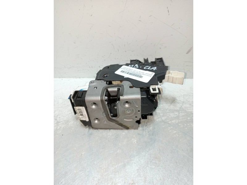 Recambio de motor cierre centralizado delantero izquierdo para mercedes clase cla (w117) referencia OEM IAM A0997201901  5P