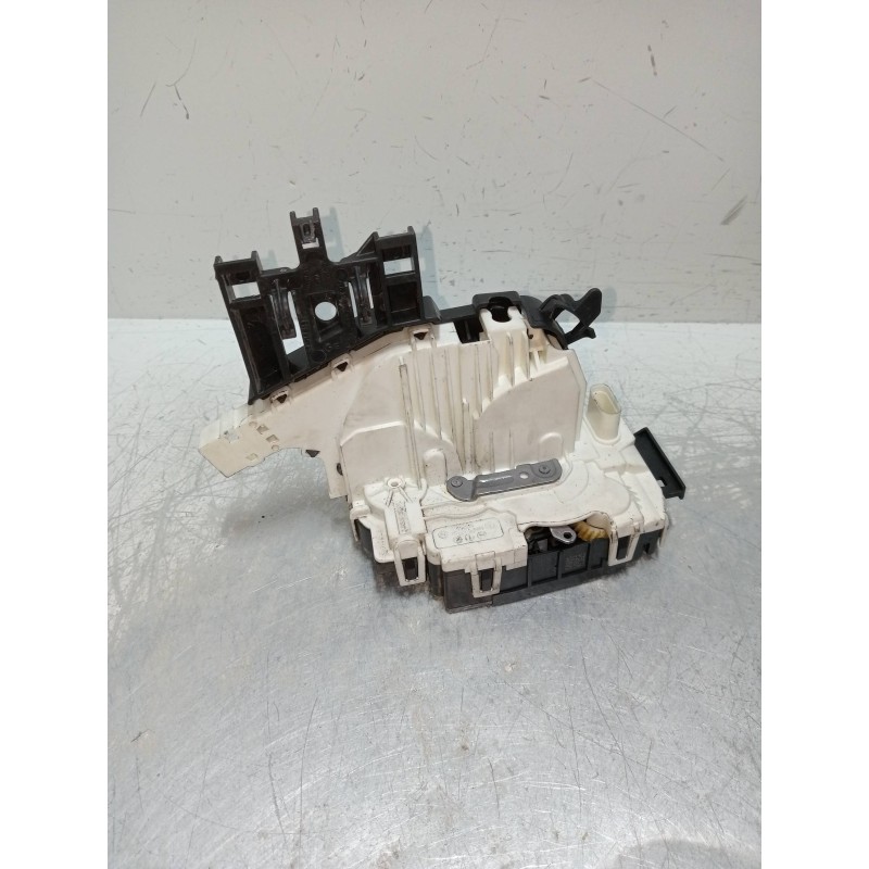 Recambio de motor cierre centralizado delantero izquierdo para mercedes clase cla (w117) referencia OEM IAM A0997201901  5P