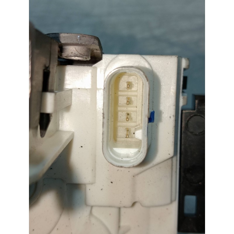 Recambio de motor cierre centralizado delantero izquierdo para mercedes clase cla (w117) referencia OEM IAM A0997201901  5P