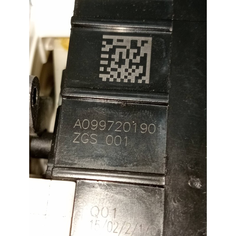 Recambio de motor cierre centralizado delantero izquierdo para mercedes clase cla (w117) referencia OEM IAM A0997201901  5P