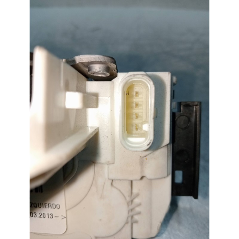 Recambio de motor cierre centralizado trasero izquierdo para mercedes clase cla (w117) referencia OEM IAM A0997305500  5P