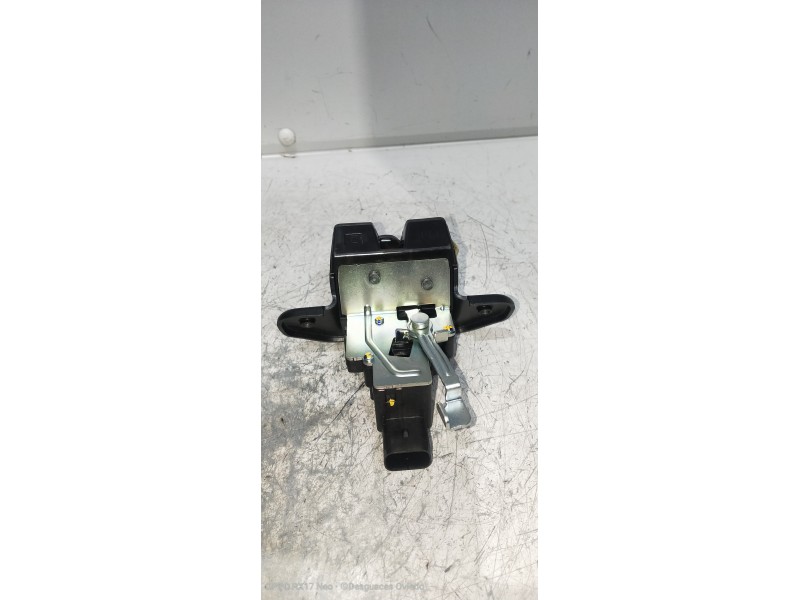 Recambio de motor cierre centralizado porton para kia rio (yb) 1.2 cat referencia OEM IAM   