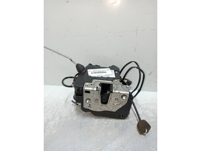 Recambio de motor cierre centralizado delantero izquierdo para mercedes clase cls (w219) 3.0 cdi cat referencia OEM IAM 00413311