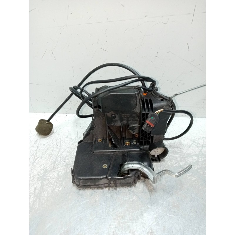 Recambio de motor cierre centralizado delantero izquierdo para mercedes clase cls (w219) 3.0 cdi cat referencia OEM IAM 00413311