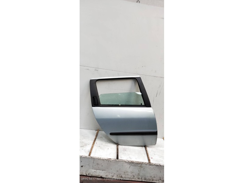 Recambio de puerta trasera derecha para peugeot 206 sw x-line referencia OEM IAM   