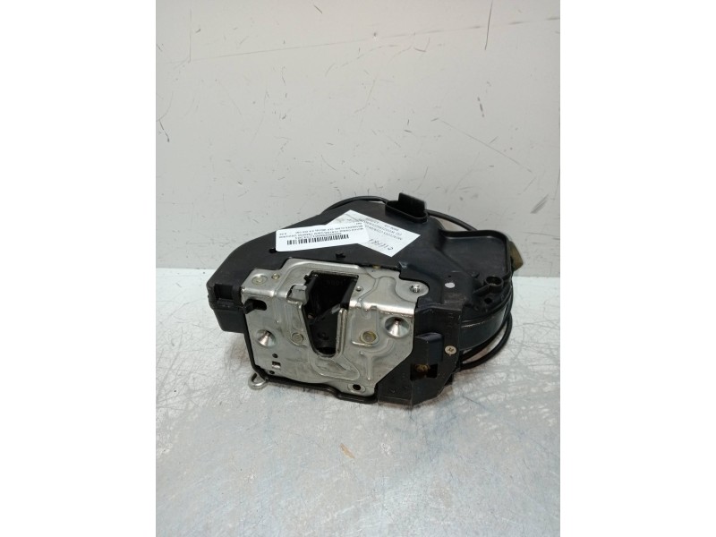 Recambio de motor cierre centralizado trasero izquierdo para mercedes clase cls (w219) 3.0 cdi cat referencia OEM IAM 0015882871