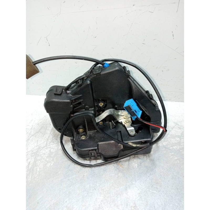 Recambio de motor cierre centralizado trasero izquierdo para mercedes clase cls (w219) 3.0 cdi cat referencia OEM IAM 0015882871