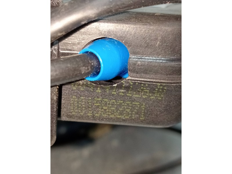 Recambio de motor cierre centralizado trasero izquierdo para mercedes clase cls (w219) 3.0 cdi cat referencia OEM IAM 0015882871