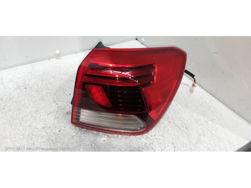 Recambio de piloto trasero derecho para kia rio (yb) 1.2 cat referencia OEM IAM 92402H8  