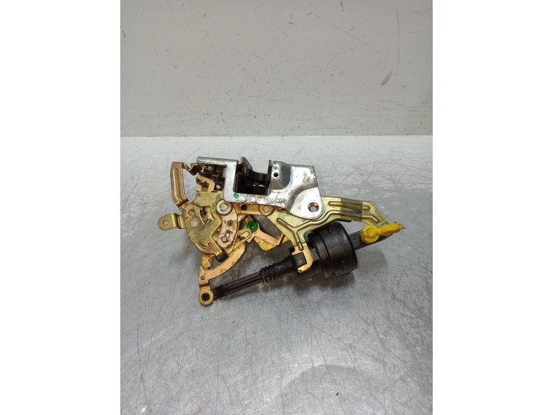 Recambio de motor cierre centralizado trasero derecho para mercedes clase c (w202) berlina 2.5 diesel cat referencia OEM IAM 202