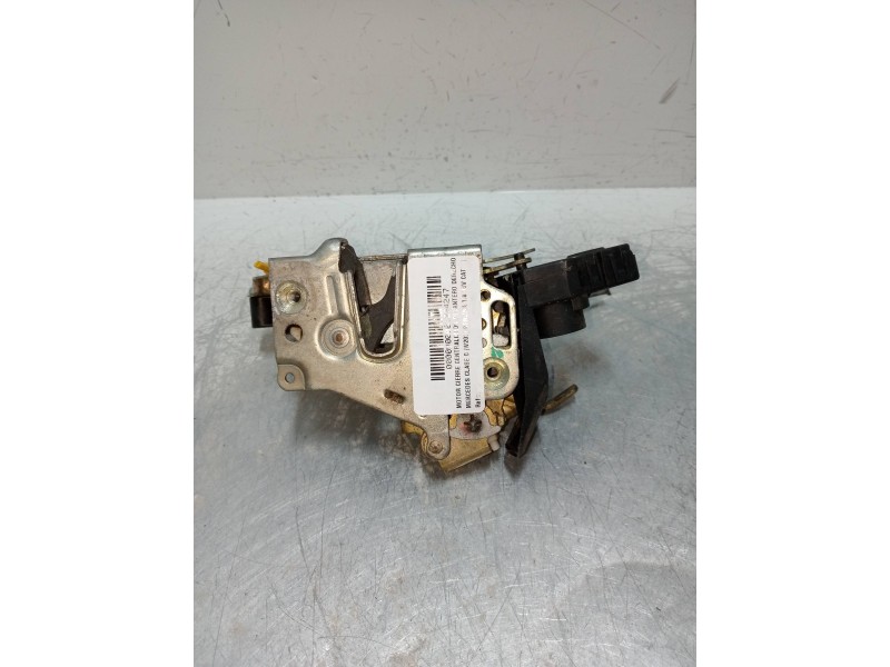 Recambio de motor cierre centralizado delantero derecho para mercedes clase c (w202) berlina 1.8 16v cat referencia OEM IAM A202 Recambio de motor cierre centralizado delantero derecho para mercedes clase c (w202) berlina 1.8 16v cat referencia OEM IAM A202