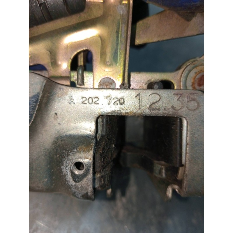 Recambio de motor cierre centralizado delantero derecho para mercedes clase c (w202) berlina 1.8 16v cat referencia OEM IAM A202