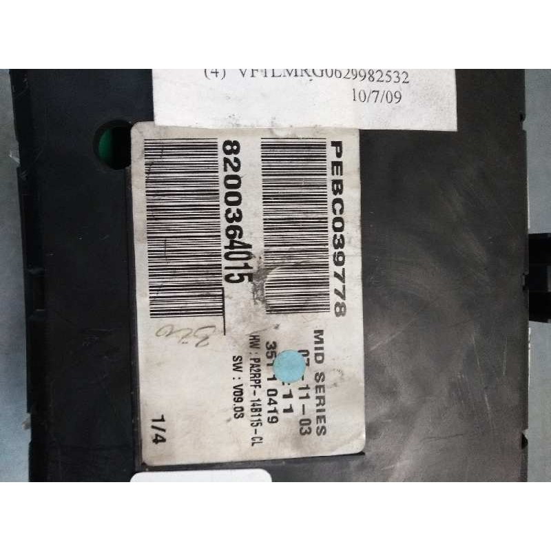 Recambio de cuadro instrumentos para renault megane ii classic berlina 1.9 dci diesel referencia OEM IAM 8200364015  