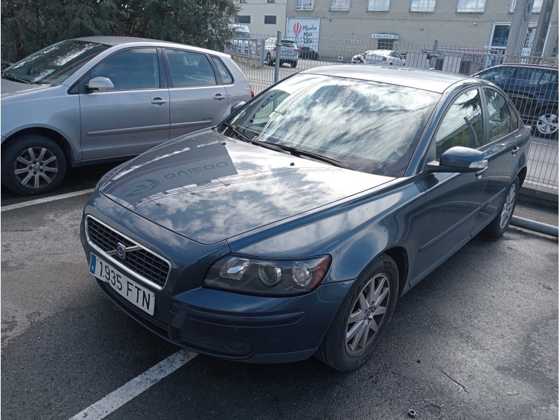 volvo s40 berlina del año 2007