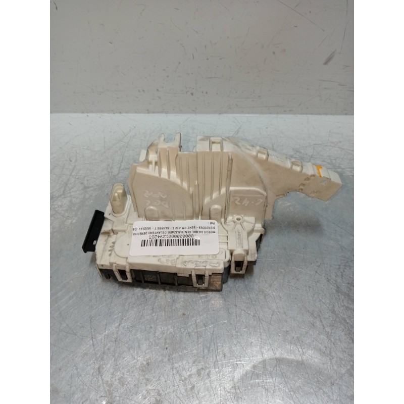 Recambio de motor cierre centralizado delantero derecho para mercedes clase e (w212) familiar referencia OEM IAM A0997200435  5P
