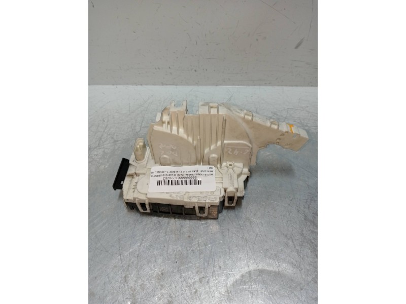 Recambio de motor cierre centralizado delantero derecho para mercedes clase e (w212) familiar referencia OEM IAM A0997200435  5P